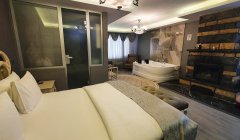 PEMBE QUARTZ ODASI Önizleme